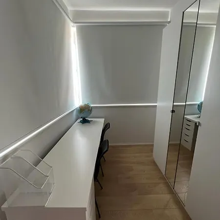 Elegant Apartment Sibenik Center With Balcony & Private Parking شيبينيك