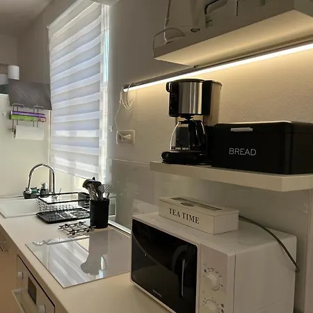 Bella Upscale - Premium Center & Free Private Parking Διαμέρισμα Σίμπενικ