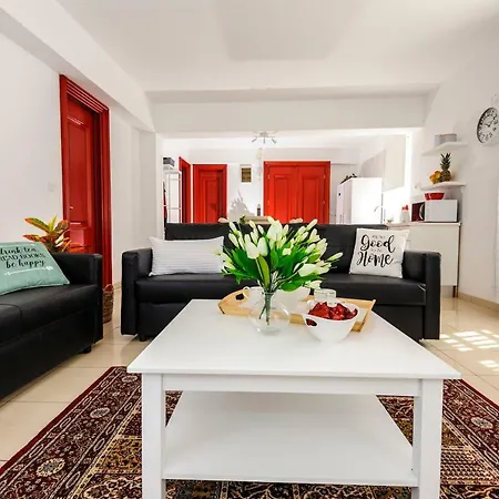 Bella Upscale - Premium Center & Free Private Parking * Σίμπενικ